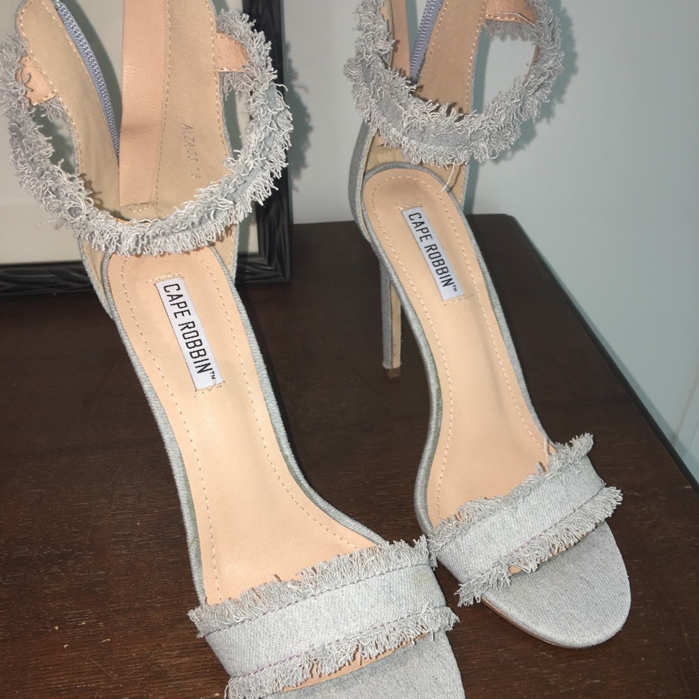 Cape Robbin Jean Heels